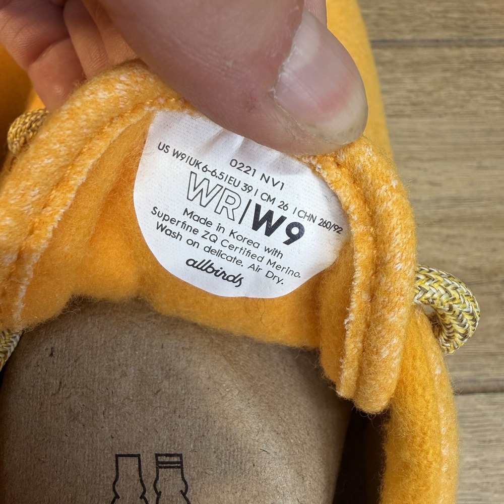 Allbirds Wool Runners Turk Yellow Womens Size 9 Running Walking Shoes Sneakers - Picture 8 of 9